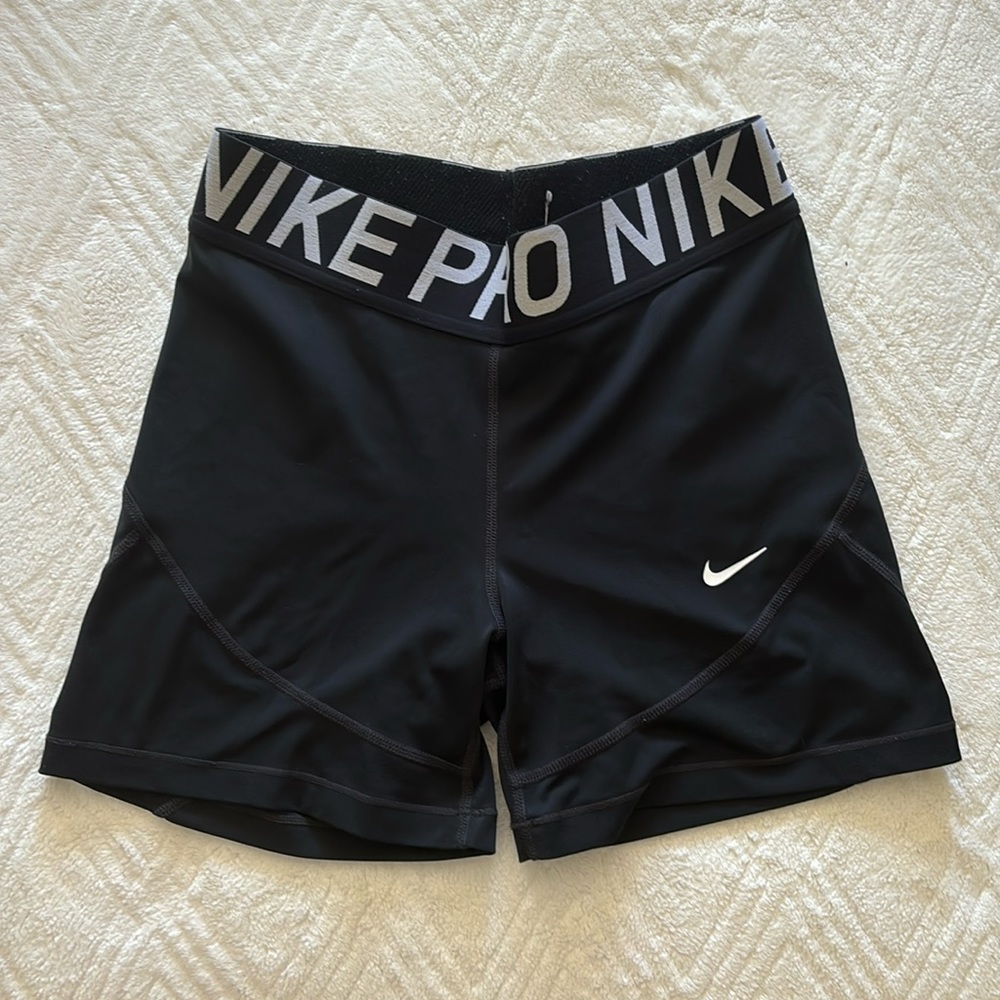 Nike Pro Women’s Shorts